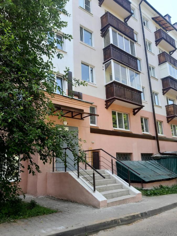 Appartment New In Center Mogilev Luaran gambar