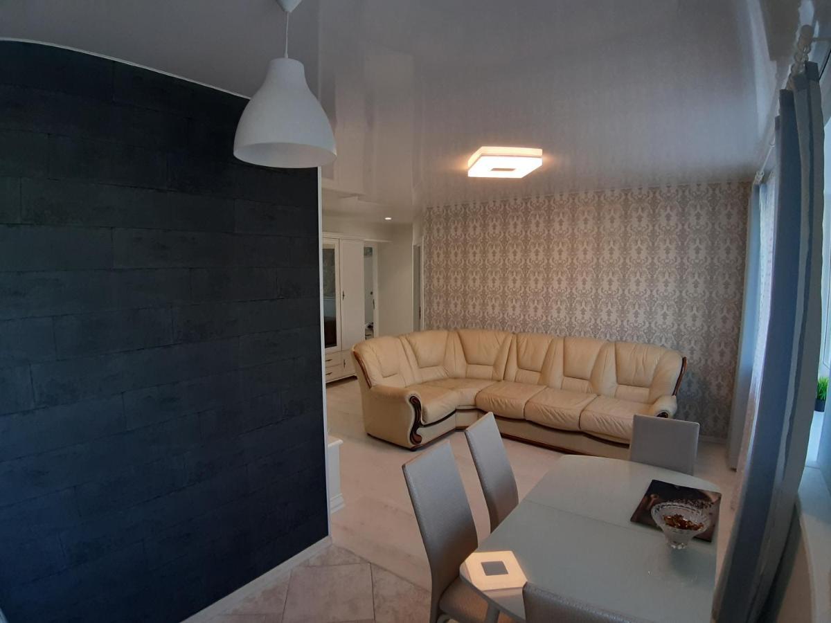 Appartment New In Center Mogilev Luaran gambar