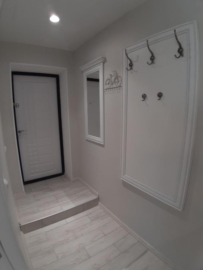 Appartment New In Center Mogilev Luaran gambar